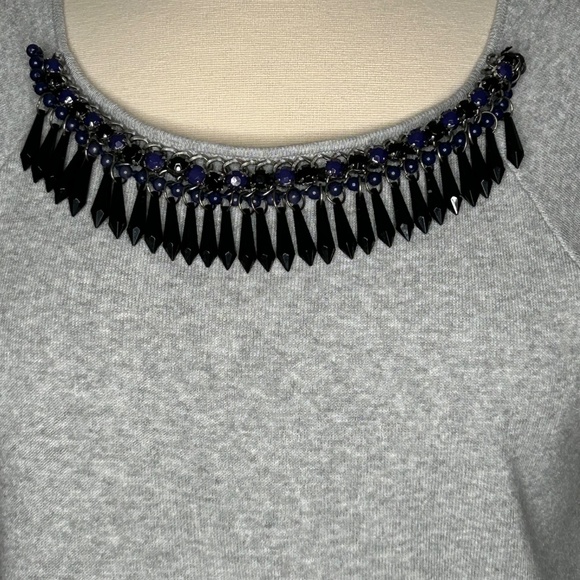 Milly Grey Knit Top Short Sleeve Embellished Black Blue Beads Size Large - Picture 6 of 11